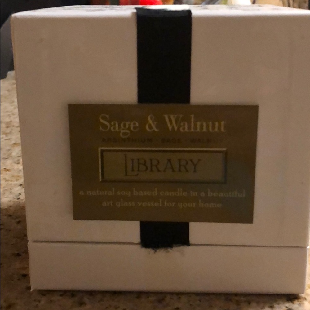 LAFCO SAGE & WALNUT CANDLE